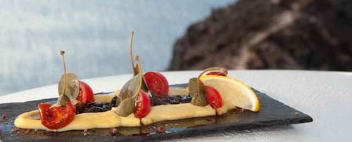 Santorini: Matlagingskurs med vinsmaking eller strandbesøk