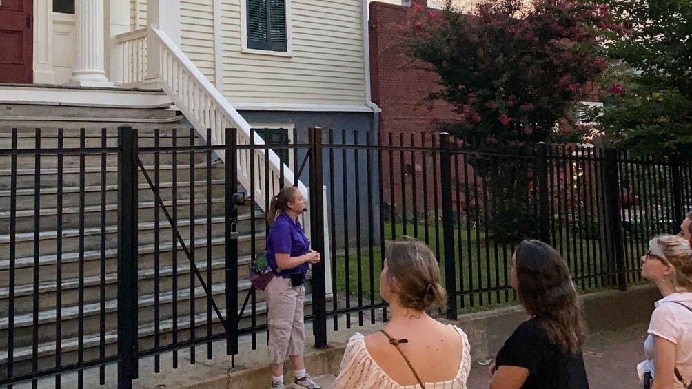 Picture 4 for Activity Richmond: Shockoe Bottom Ghost Walking Tour