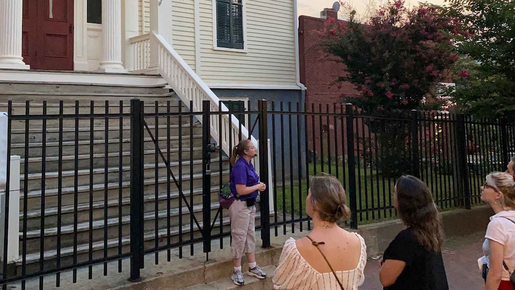 Picture 4 for Activity Richmond: Shockoe Bottom Ghost Walking Tour