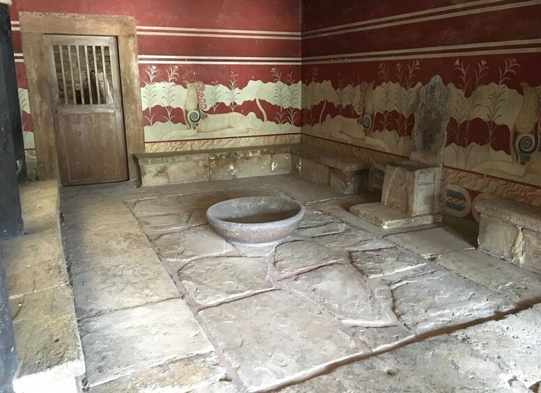 Picture 4 for Activity Knossos Palace & Archaeological Museum Private Tour