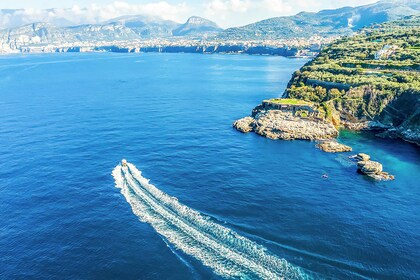 Sorrento: Sightseeingkryssning med Limoncello-provning