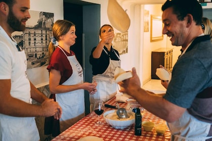 Sorrente : Cours de fabrication de pizzas à l'école de cuisine Tirabusciò