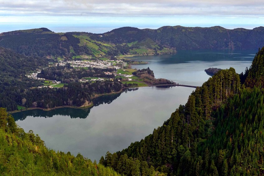 São Miguel Island: Full-Day Sete Cidades Tour