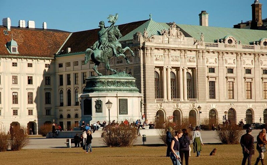 Picture 2 for Activity Vienna and Skip-the-Line Schönbrunn Palace Private Tour