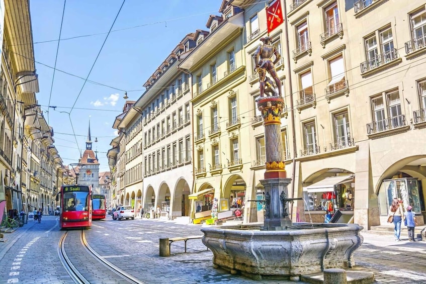 Picture 2 for Activity Unique Sites of Bern – Walking Tour for Families