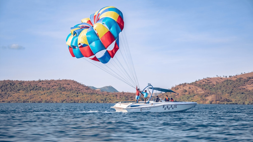 Picture 2 for Activity Coron: Parasailing Experience