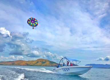 Coron: Parasailing Experience