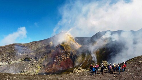 Mont Etna: Summit Crater Trek avec téléphérique et option 4x4