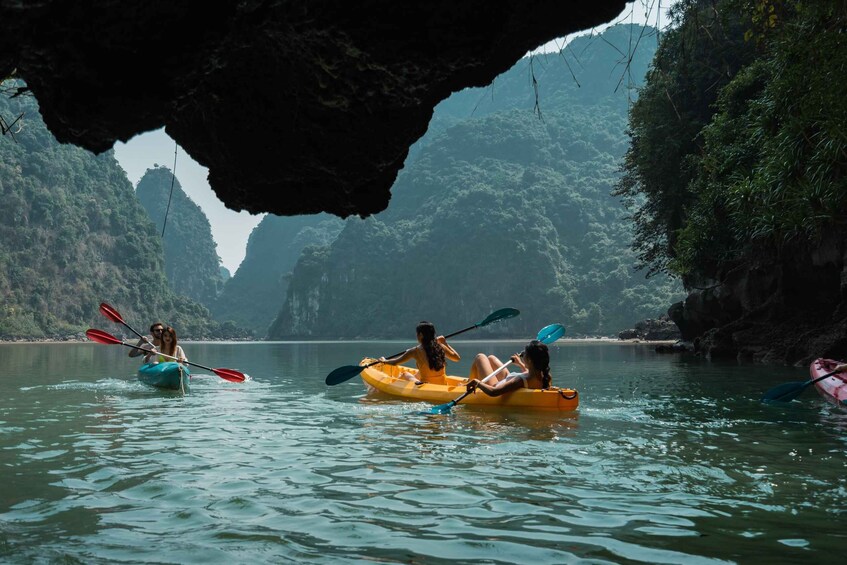 Picture 2 for Activity Hanoi: Transportation to/from Cat Ba