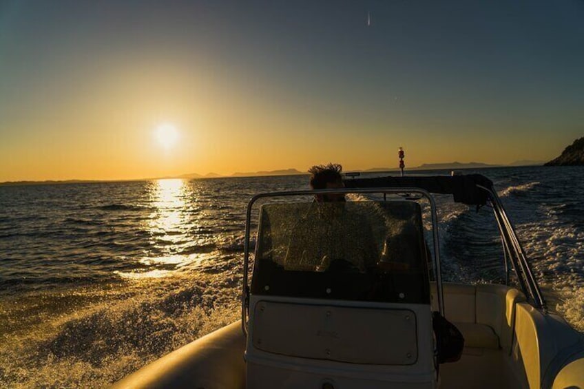 Private Sunset Speedboat Tour at the Syvota Lighthouse