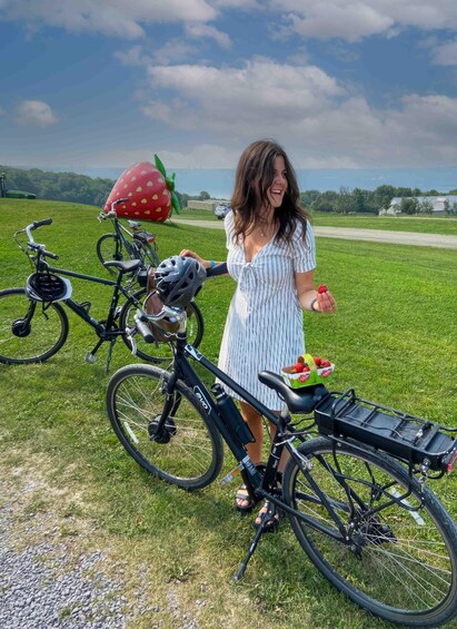 Picture 12 for Activity Quebec City: Ile d'Orléans Guided E-Bike Tour with Tastings