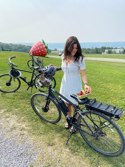 Picture 1 for Activity Quebec City: Electric Bike Rental on Ile d'Orléans