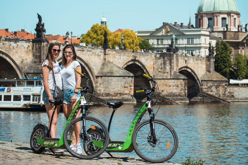 Small-Group Guided E-Scooter Sightseeing Tour