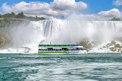 Morning American Tour with Maid of the Mist ticket- Best selling Tour
