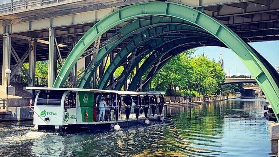 Ottawa Boat Cruise - Rideau Canal Cruise
