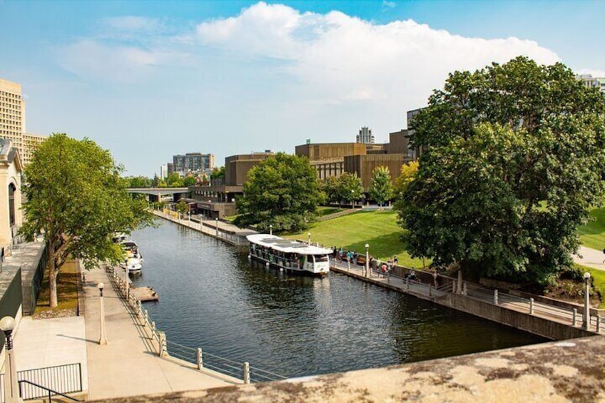 Ottawa Boat Cruise - Rideau Canal Cruise
