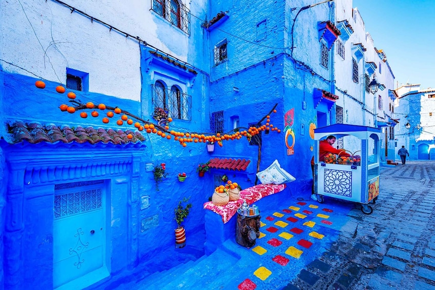 From Casablanca: Sightseeing Trip to Chefchaouen with Guide