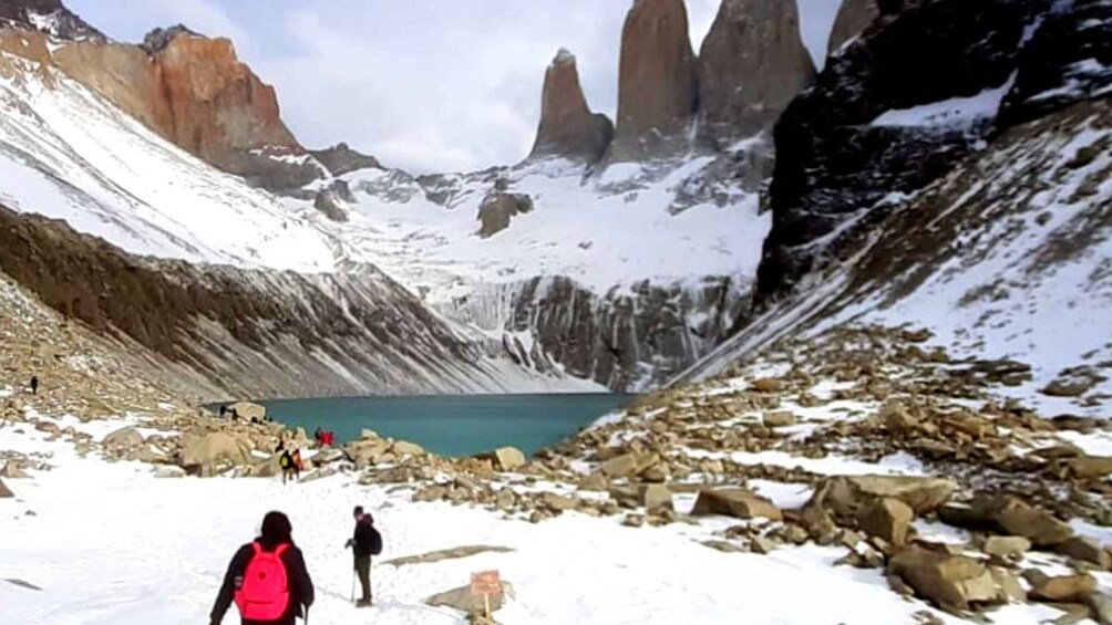 Picture 1 for Activity Torres del Paine: Full-Day Trekking Excursion