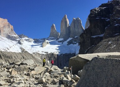 Torres del Paine: Ganztägiger Trekking-Ausflug