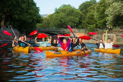 Berlin : Excursion nocturne de 2 heures en kayak sur le canal de la Landweh...