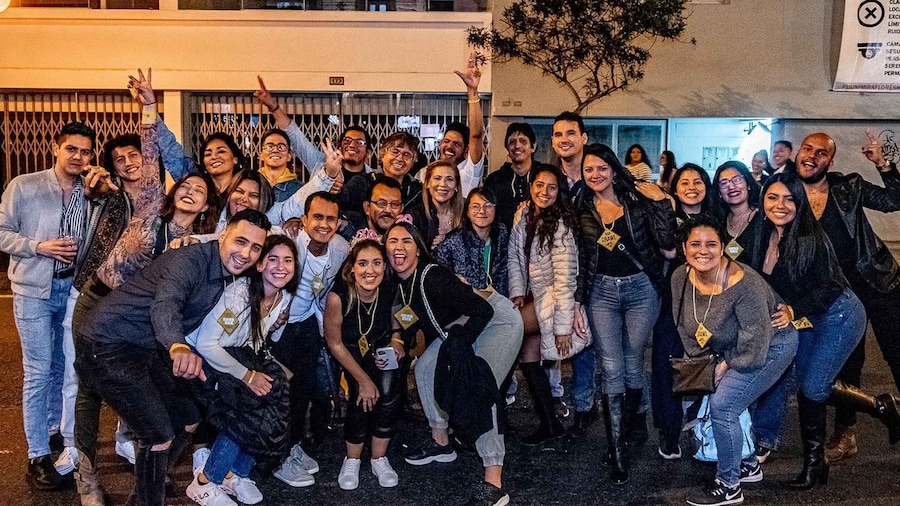 Lima: Discover Miraflores Nightlife with Bar Crawl Lima
