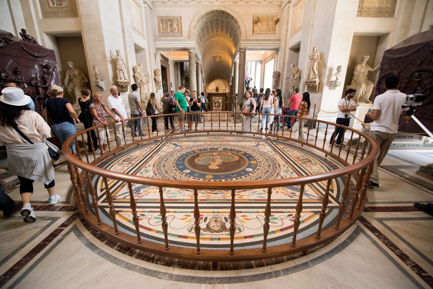 Early Access Semiprivate Vatican Museums and Sistine Chapel Guided Tour