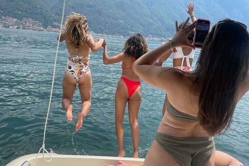 3-Hours Private and Guided Cruise to Lake Como