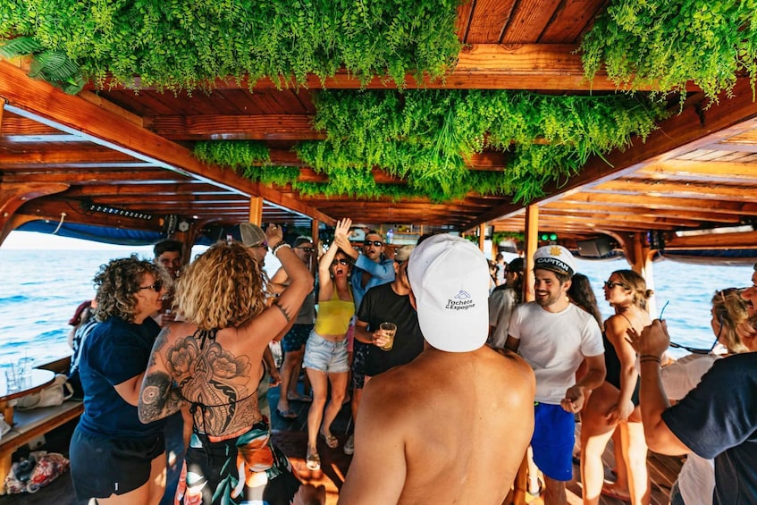 Picture 11 for Activity Palma de Mallorca: Daytime Boat Party with Live DJ