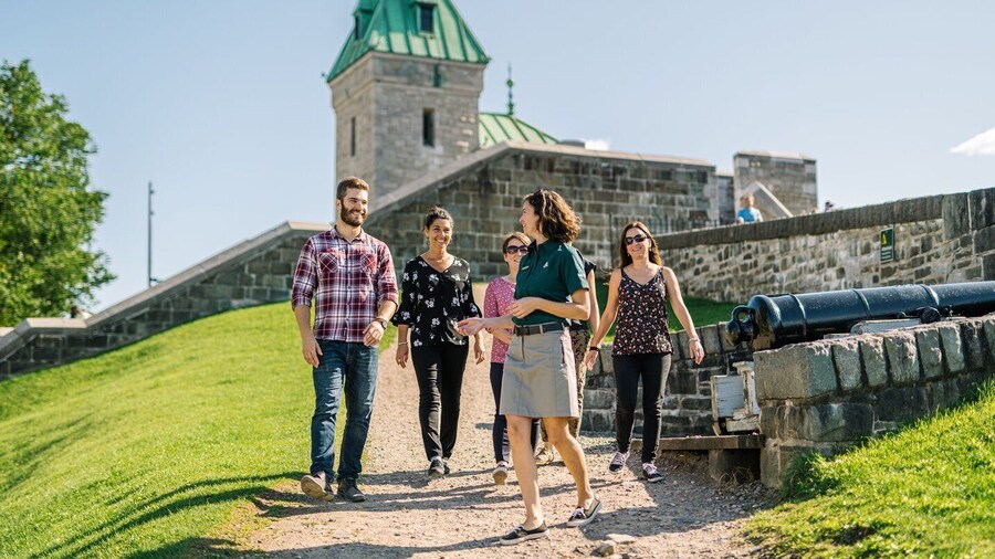 Québec: Fortifications of Old Québec Guided Walking Tour
