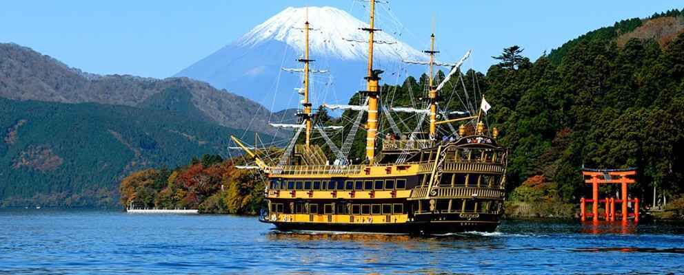 Hakone Fuji Day Tour: Cruise, Cable Car, and Volcano