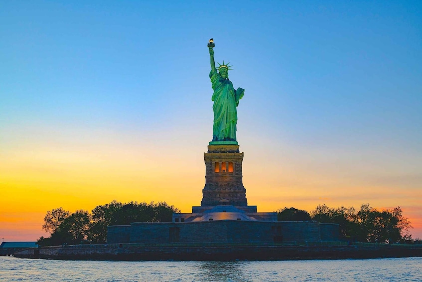 Picture 15 for Activity NYC: Private Sailing Tour to Statue of Liberty