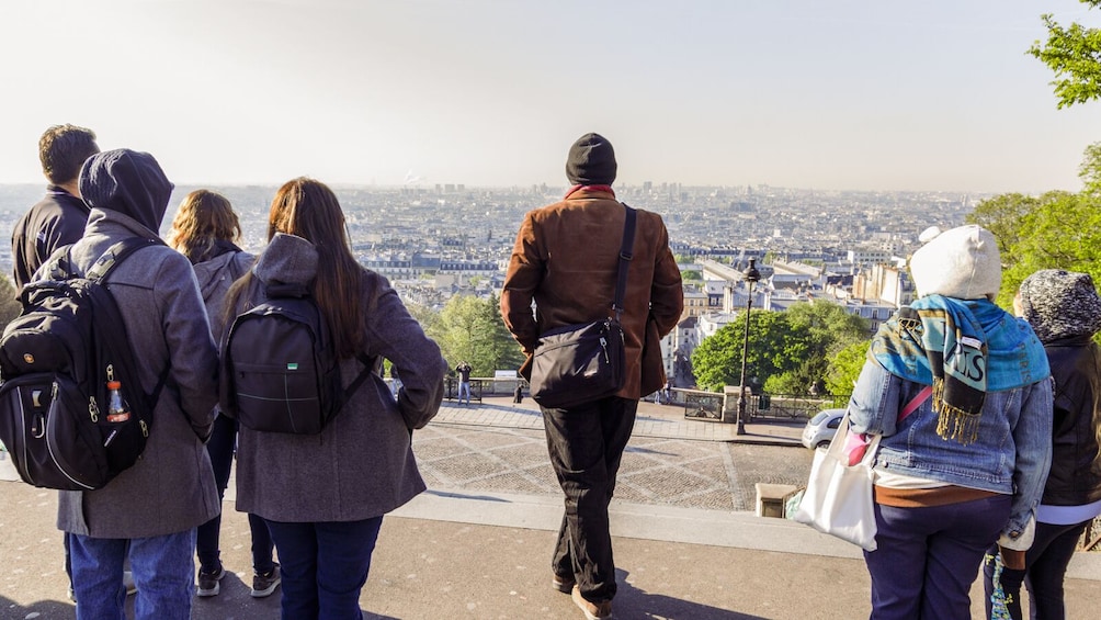 Montmartre Like a Local: Paris Food Tour