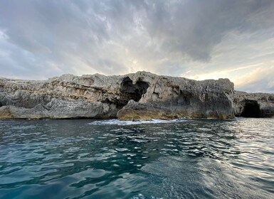 シラクサ：オルティジア島と洞窟の船旅