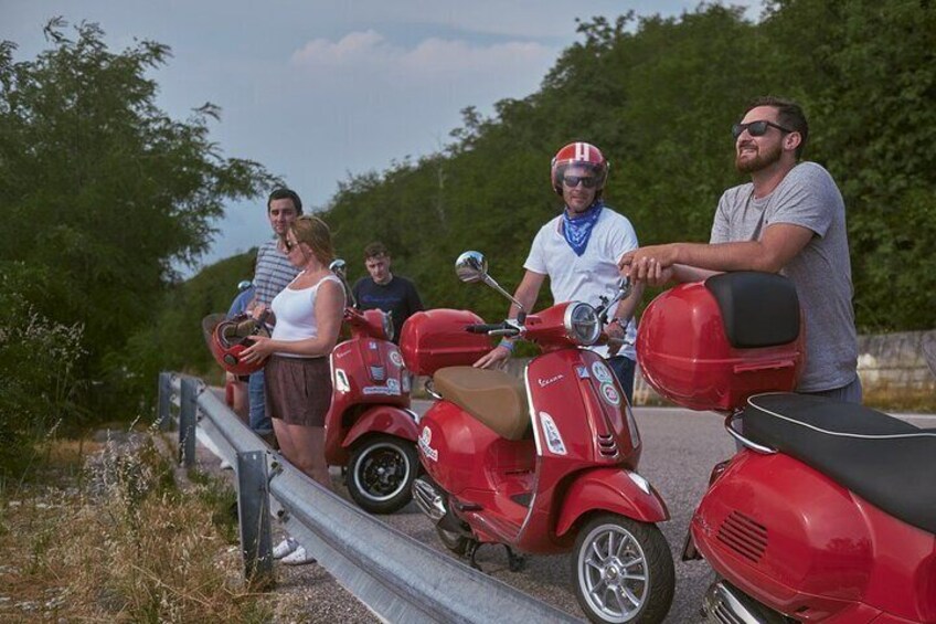 Lake Garda Vespa scooter tour departure at San Felice del Benaco.