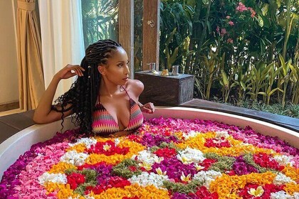 Bali Flower Bath, Massage & Tirta Empul Experience (Private & All-Inclusive...