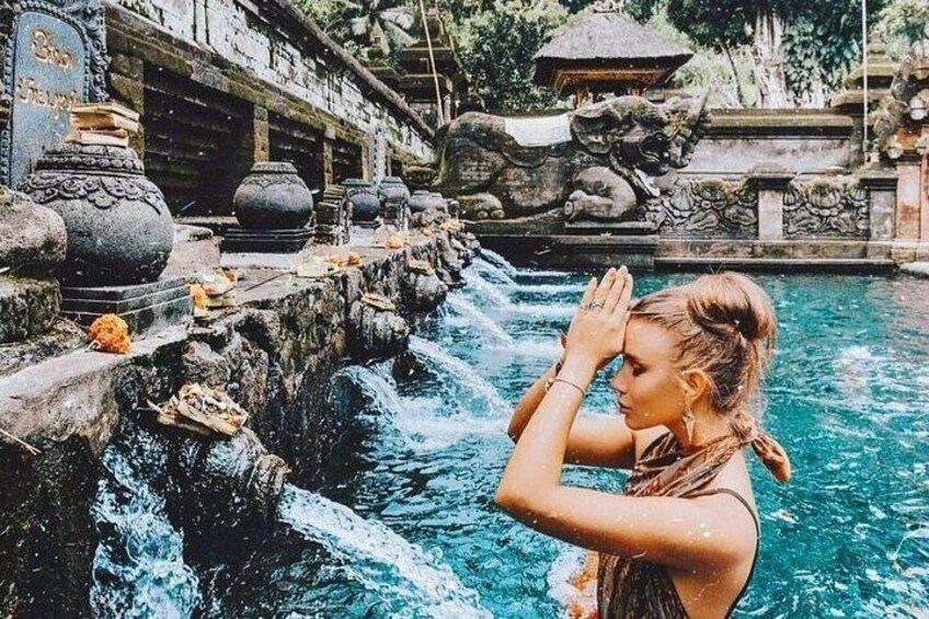 Bali Flower Bath, Massage & Tirta Empul Experience (Private & All-Inclusive)