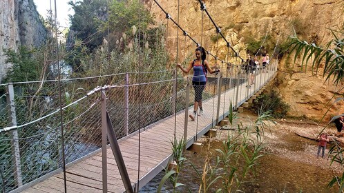 Chulilla: Hangbruggen & Canyon Privé Wandelen Dagtocht