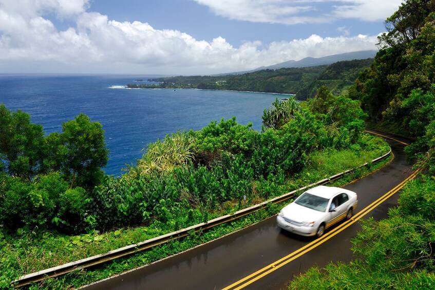  Road to Hana Sunrise Self Guided Driving Audio Tour