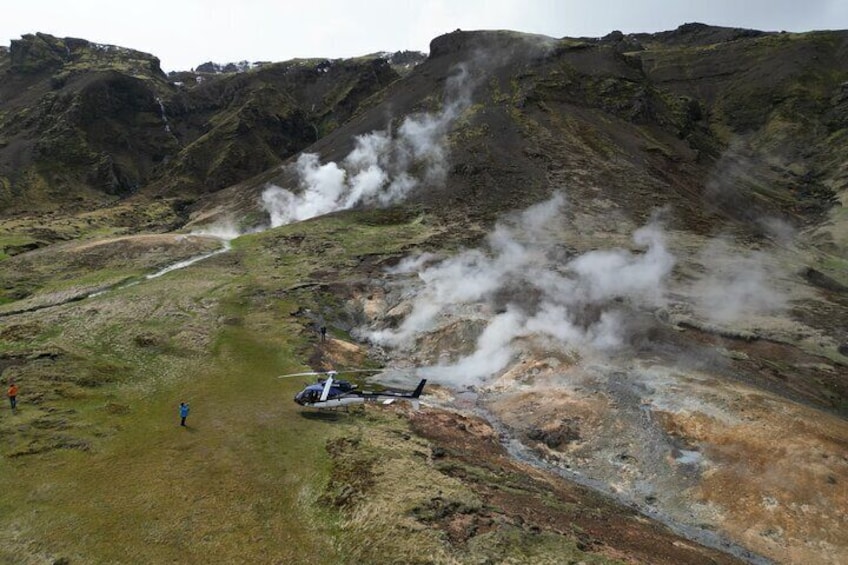 Fire and Ice Helicopter tour: Þórisjökull Glacier and Hengill Geothermal Area