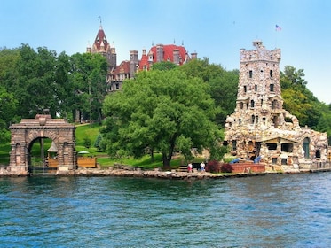 Niagara Falls, Maid of The Mist, Thousand Island 3-day Tour from NYC