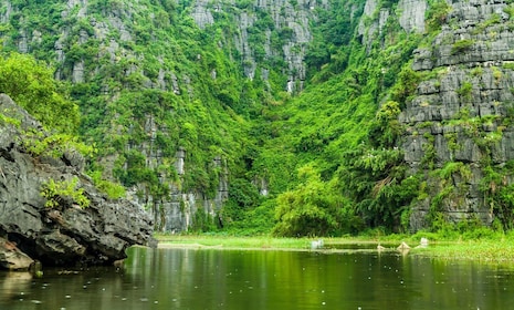 From Hanoi: Hoa Lu & Tam Coc with Buffet lunch & Cycling