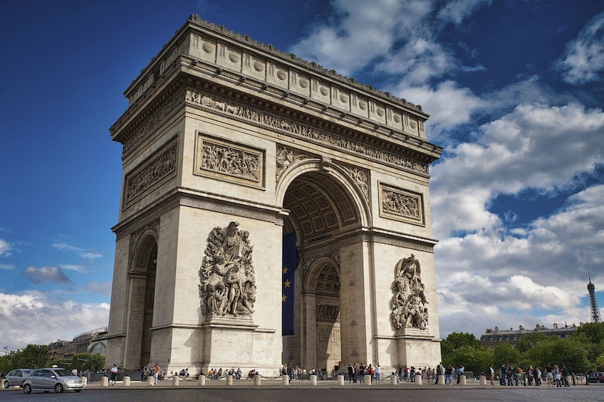 Champs Elysées Tour With Arc de Triomphe Entry