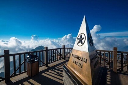 Fansipan Mount Trekking 1 dag