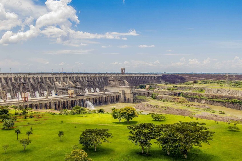 Picture 2 for Activity From Puerto Iguazu: Itaipu Dam Tour with Entrance Ticket