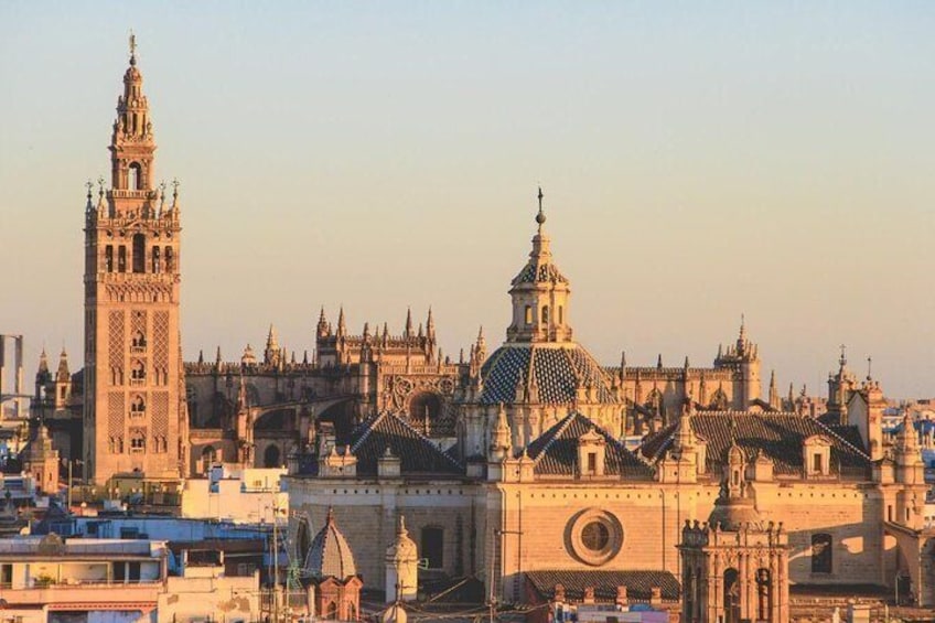 Multiday Private Tour: Cordoba, Granada and Seville from Malaga