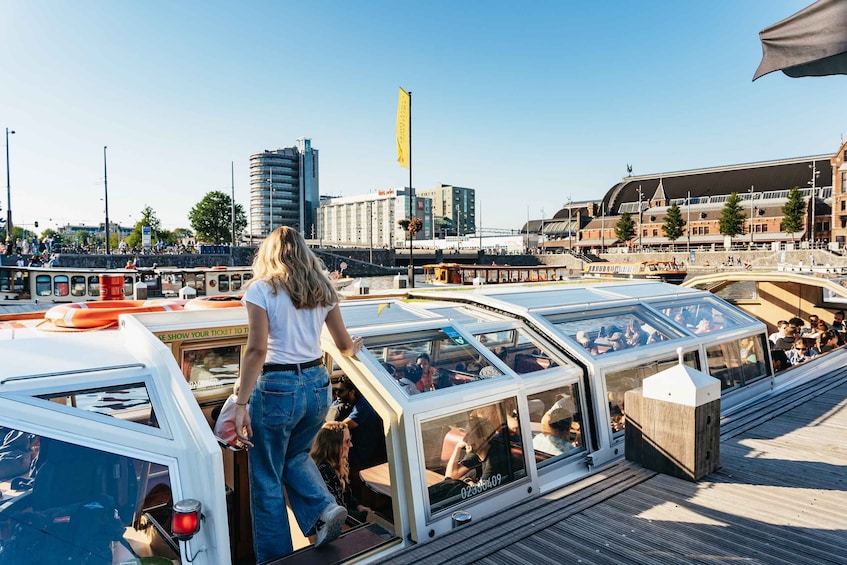 Picture 6 for Activity Amsterdam: Highlights Canal Cruise