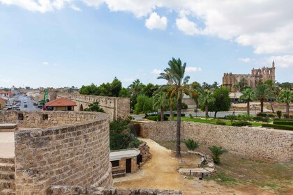 De Nicosie: excursion d'une journée à Famagouste et Kyrenia Circle