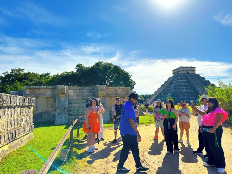 Chichen Itza, Cenote, Buffet Lunch & Tequila Tasting from Merida