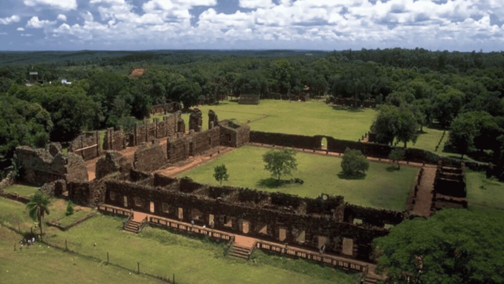 Picture 5 for Activity Foz do Iguaçu: Wanda Mines and San Ignacio Ruins Day Trip