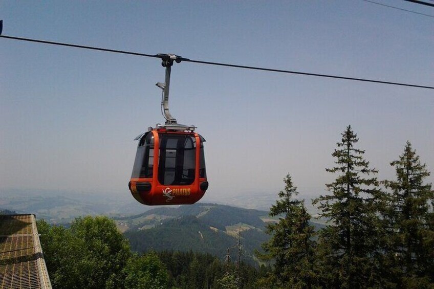 Mt.Pilatus Cableway Tour and 1-Hour Lake Cruise from Luzern (Winter Edition)